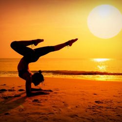 woman-making-pine-beach-sunset woman-making-pine-beach-sunset